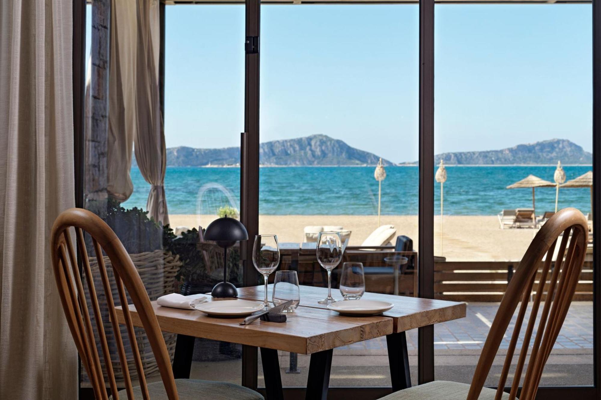 W Costa Navarino (Adults Only) Pylos Exterior photo