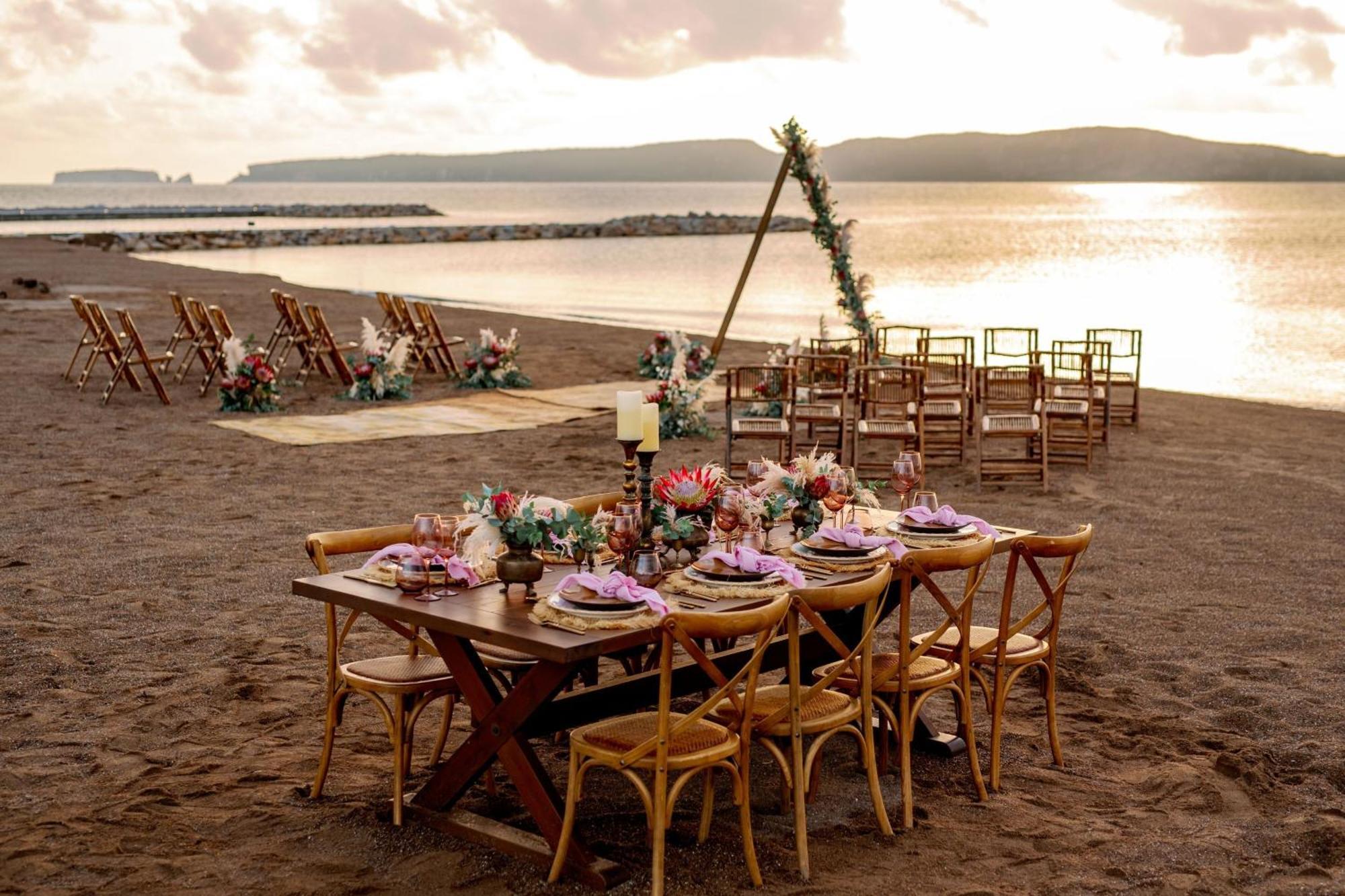 W Costa Navarino (Adults Only) Pylos Exterior photo